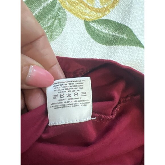 Ay Guey Shirt Women’s/Junior Metallic Skull design Shirt Top Blouse Size XS - Picture 7 of 7